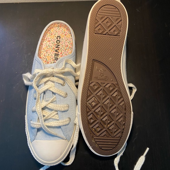 Very comfortable tennis!! - Picture 4 of 5